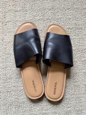 Black sandals